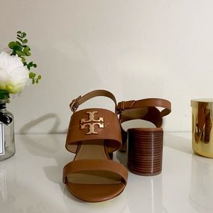 Tory Burch Sandals 😍